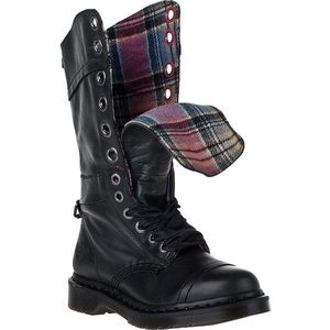 Dr. Martens 1914 Triumph